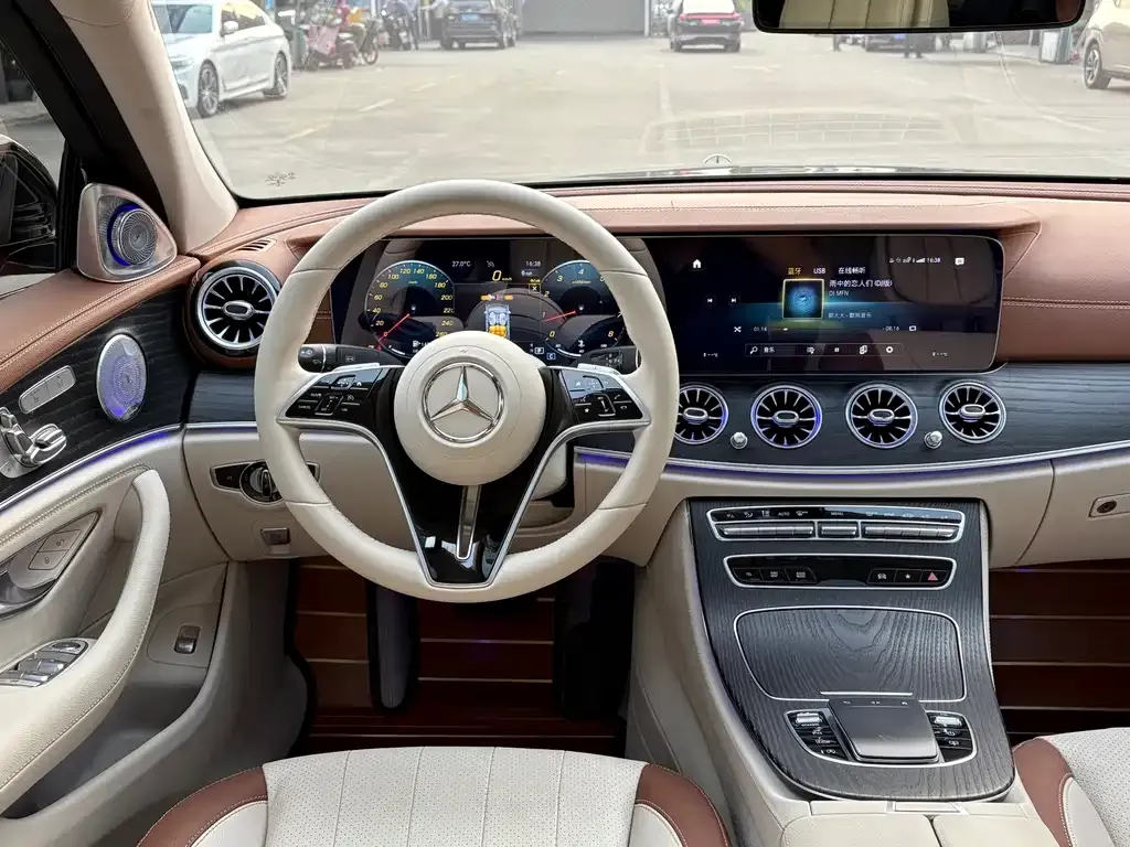 Mercedes-Benz E-Class 2023 из CN, фото 9
