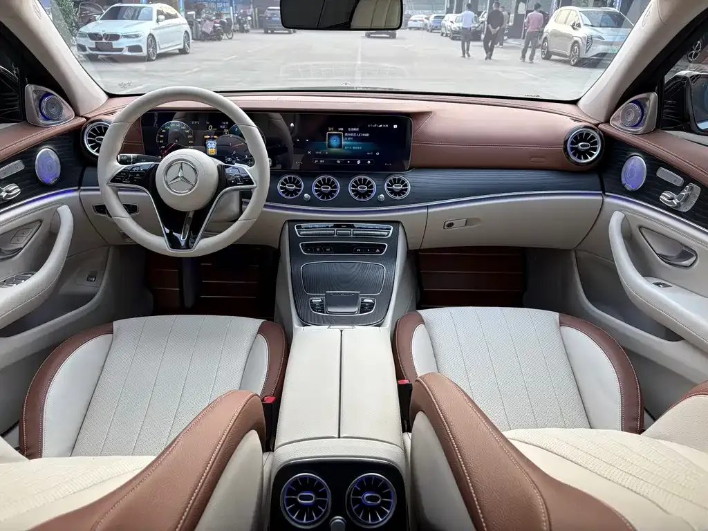 Mercedes-Benz E-Class 2023 из CN, фото 7