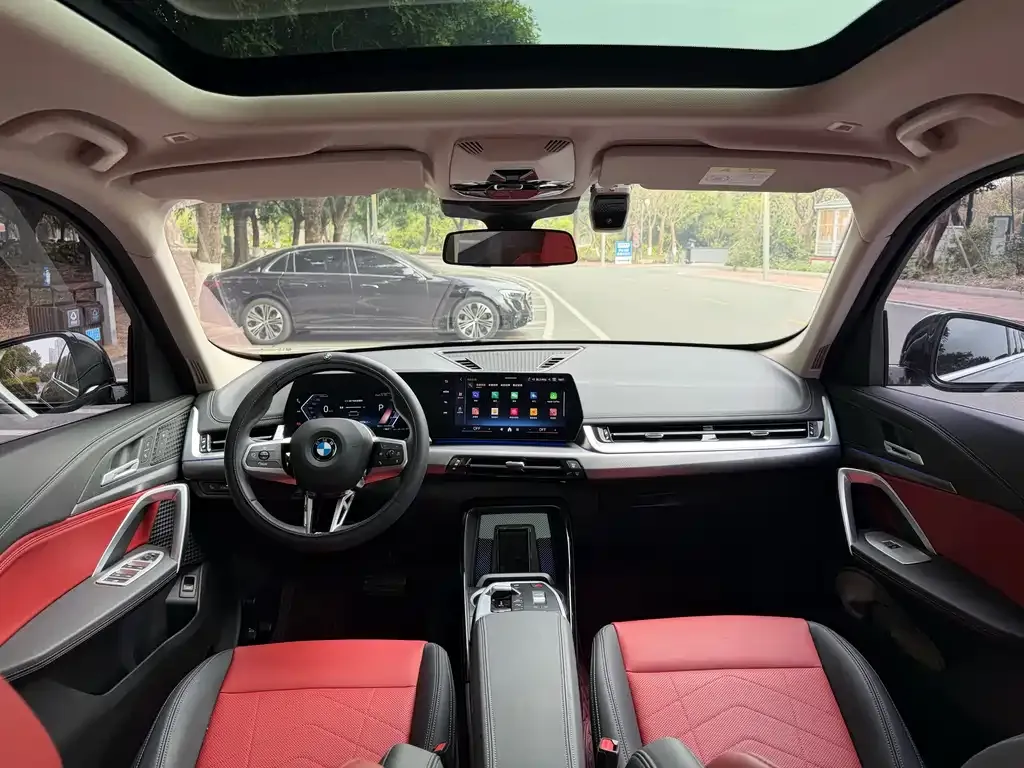 BMW X1 2024 из CN, фото 3