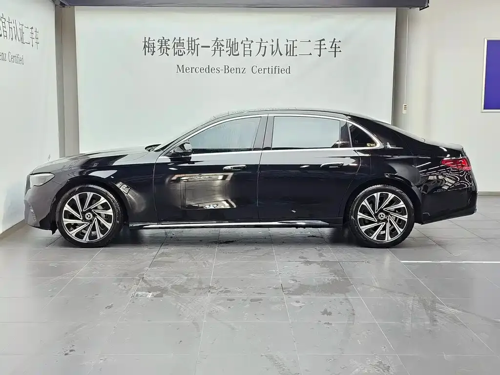 Mercedes-Benz E-Class 2025 из CN, фото 9