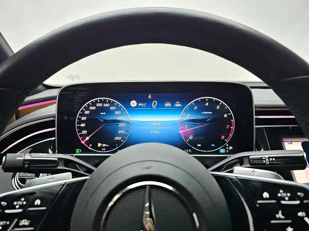 Mercedes-Benz E-Class 2025 из CN, фото 3