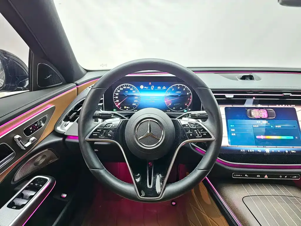 Mercedes-Benz E-Class 2025 из CN, фото 7