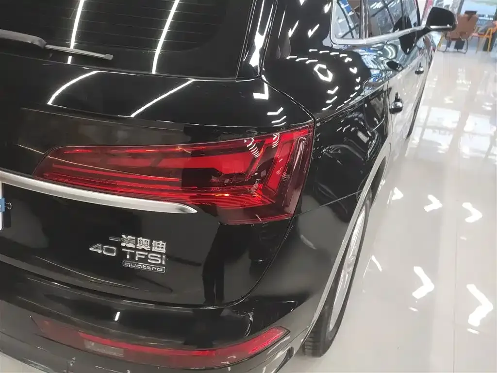 Audi Q5L 2023 из CN, фото 2