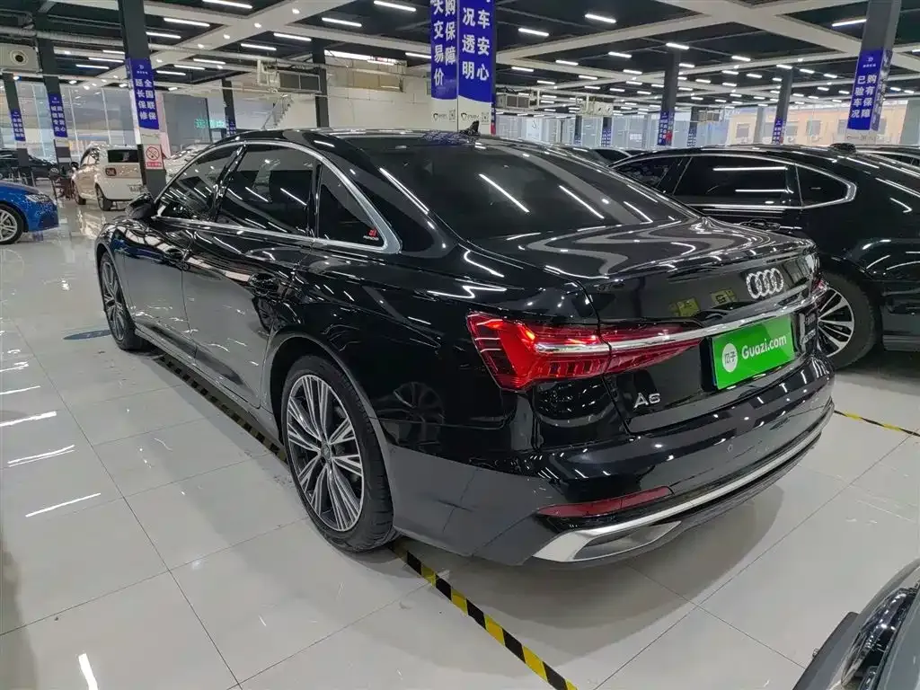 Audi A6L 2024 из CN, фото 4