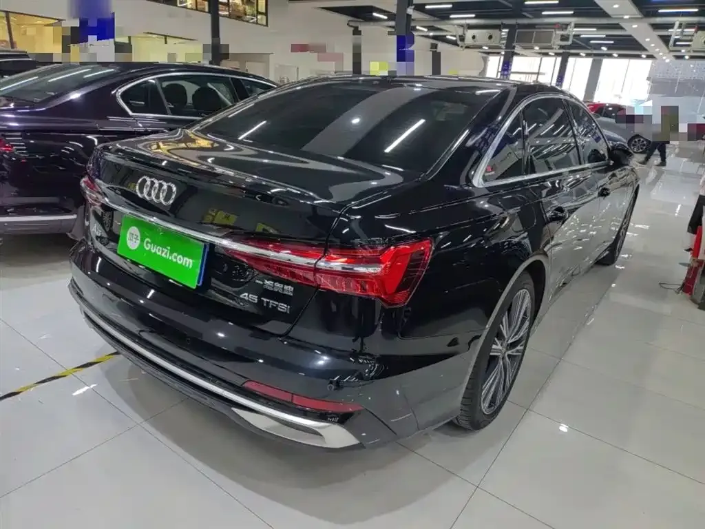 Audi A6L 2024 из CN, фото 7