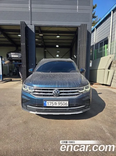 Volkswagen Tiguan — фото 2