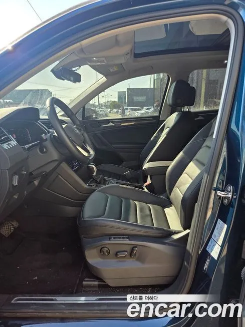 Volkswagen Tiguan — фото 4