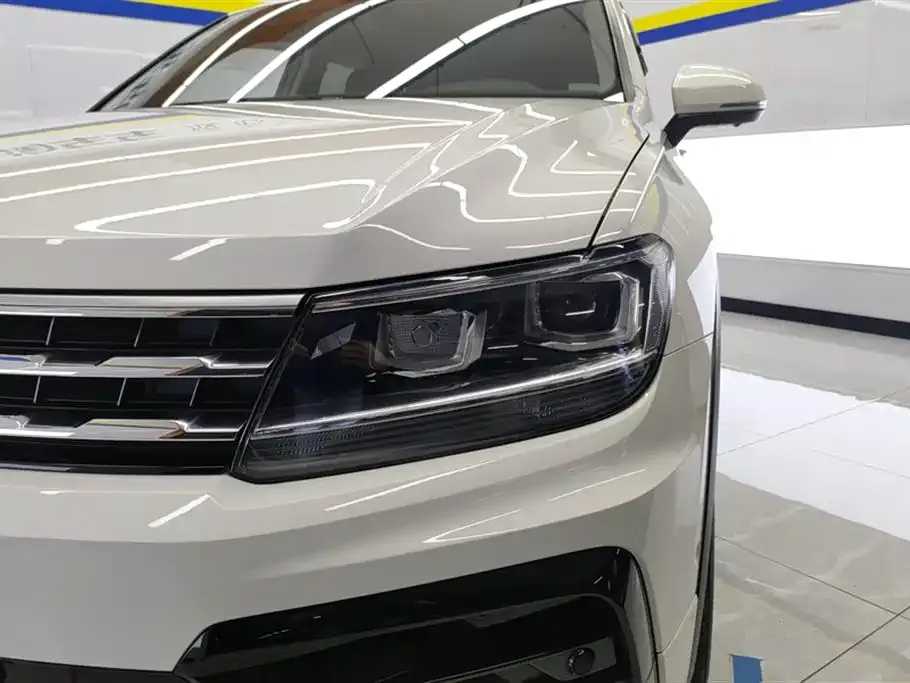 Volkswagen Tiguan L 2021 из CN, фото 6