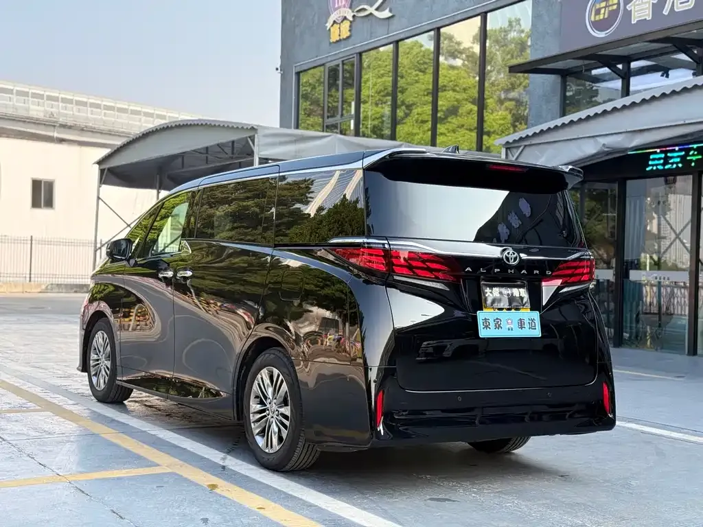 Toyota Alphard 2025 из CN, фото 5