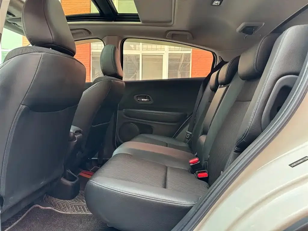 Honda Vezel 2022 из CN, фото 3
