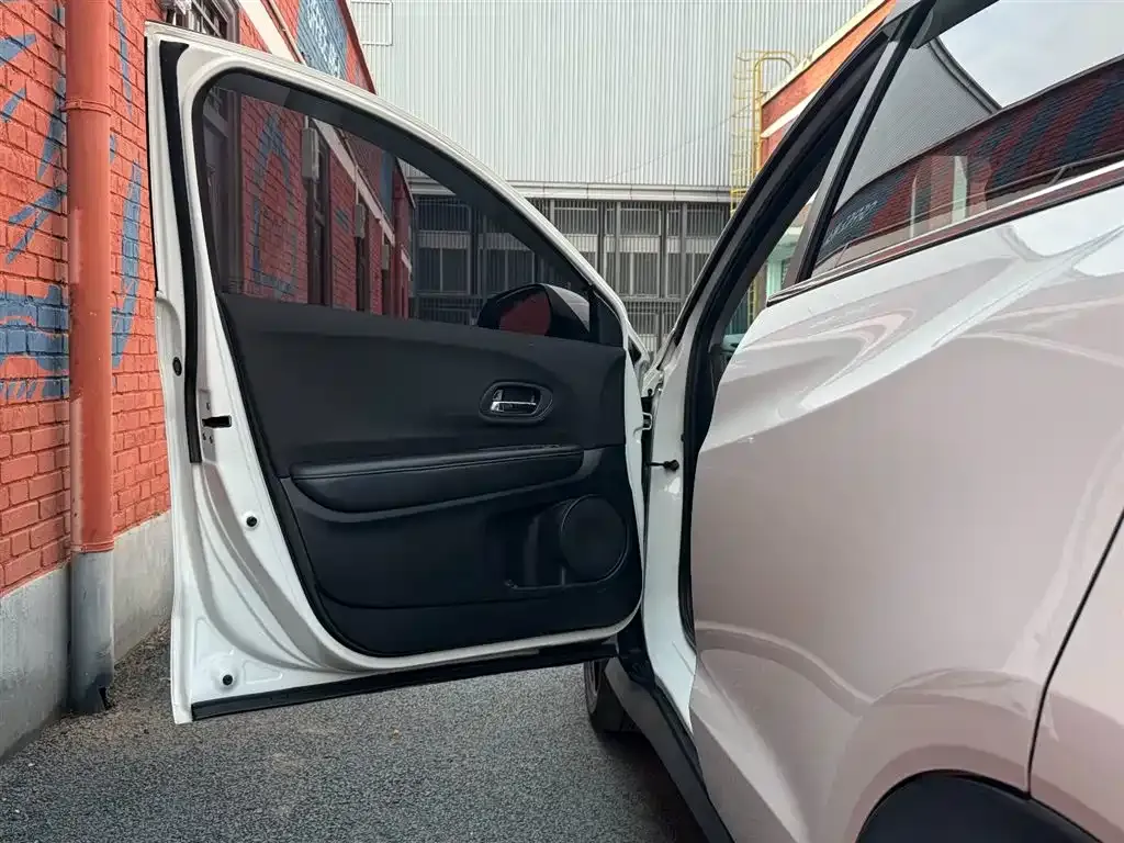 Honda Vezel 2022 из CN, фото 6
