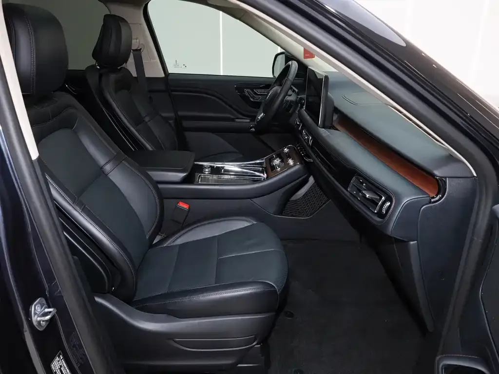 Lincoln Aviator 2024 из CN, фото 7