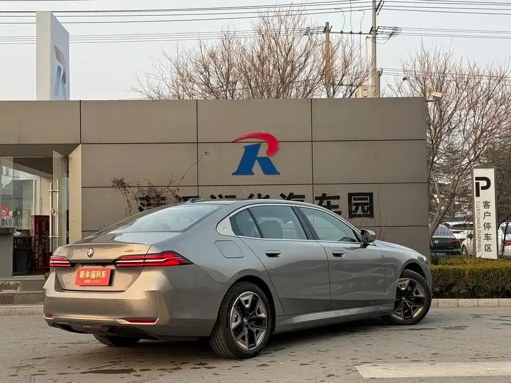 BMW i5 2025 из CN, фото 7