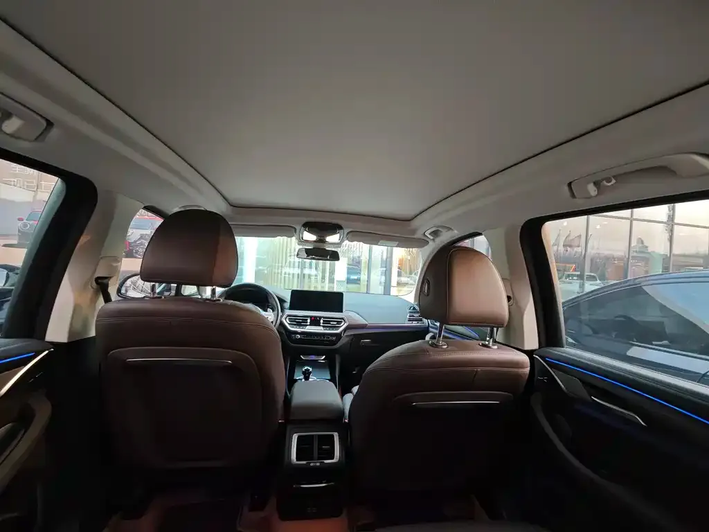 BMW X3 2024 из CN, фото 8