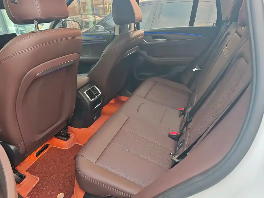 BMW X3 2024 из CN, фото 6