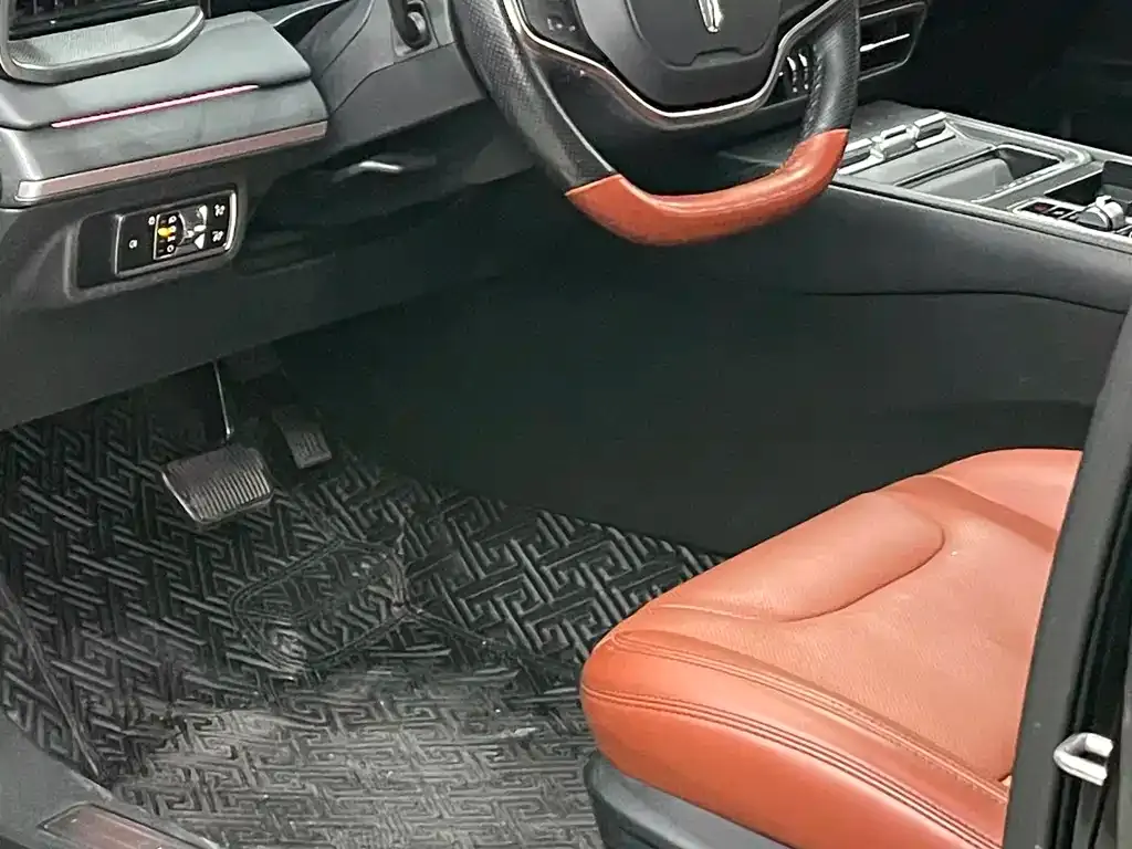 Lincoln Z 2022 из CN, фото 2