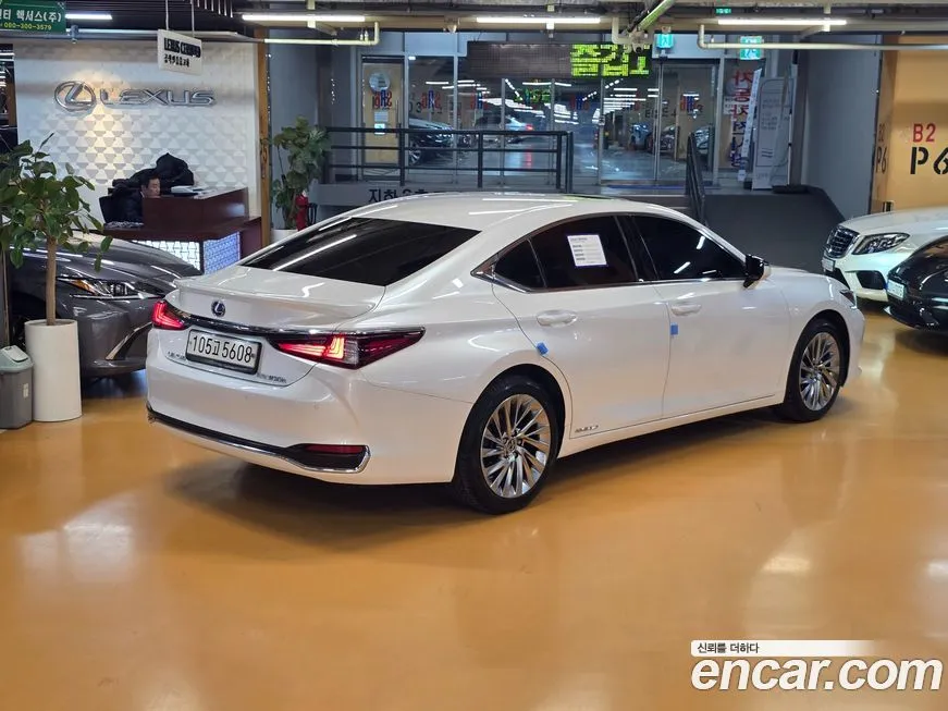 Lexus ES 2021 из KR, фото 7