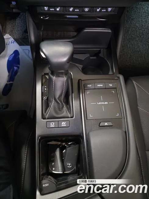 Lexus ES 2021 из KR, фото 2