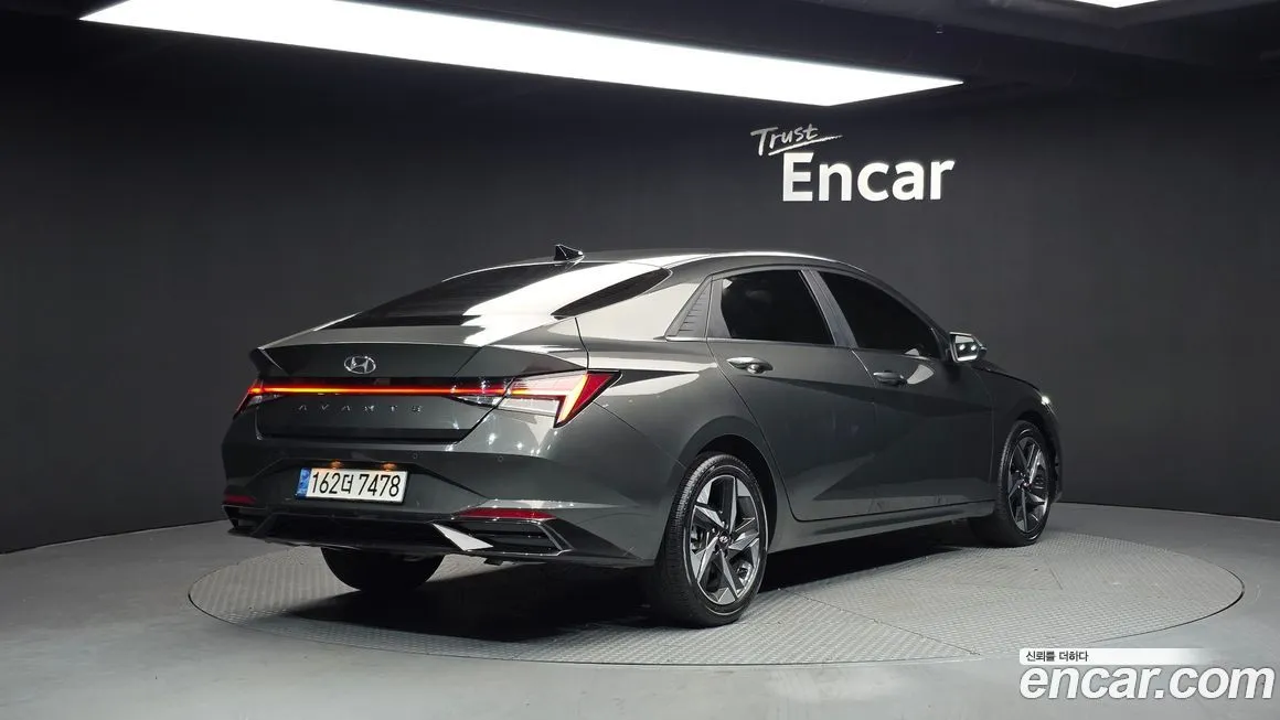 Hyundai AVANTE — фото 4