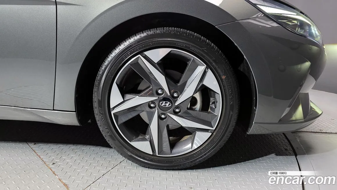 Hyundai AVANTE — фото 7