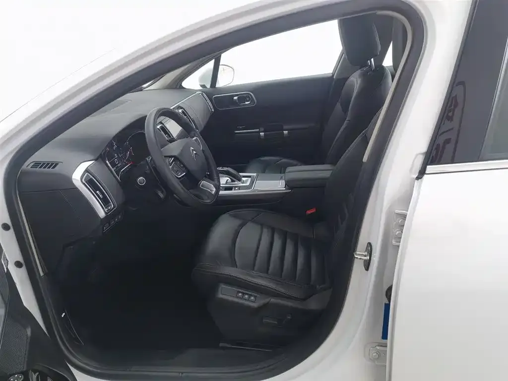 Citroen C6 2022 из CN, фото 6
