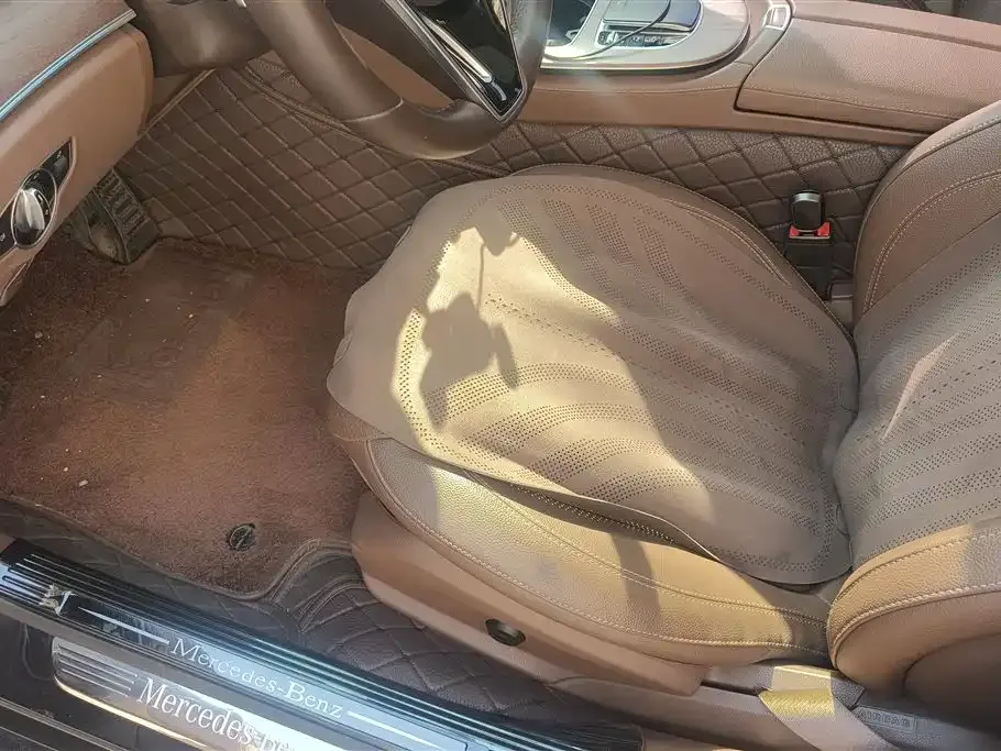 Mercedes-Benz E-Class 2021 из CN, фото 8