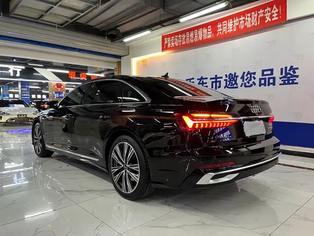Audi A6L 2025 из CN, фото 10