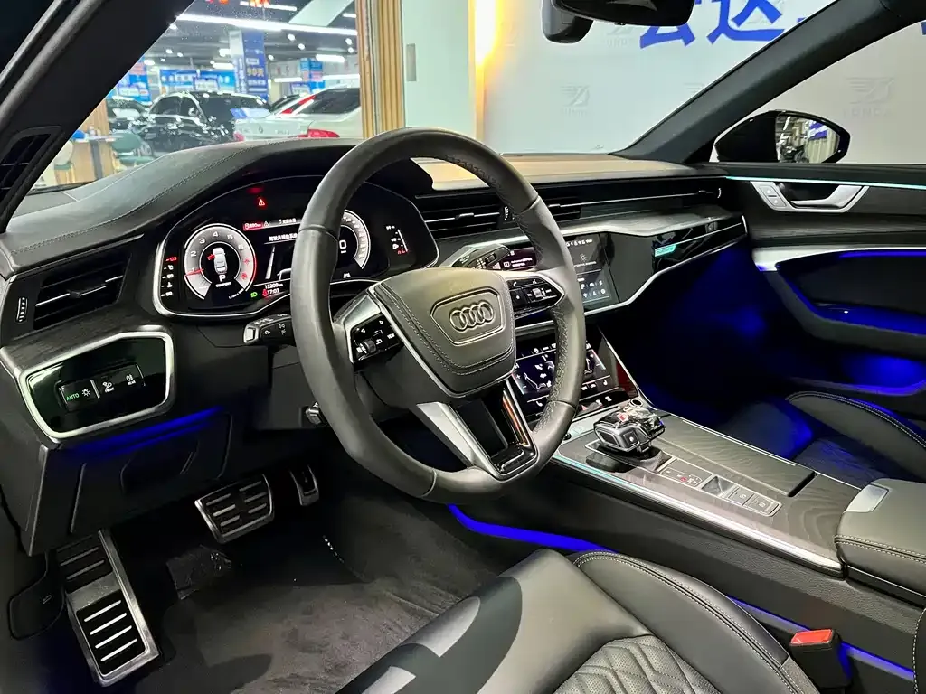 Audi A6L 2025 из CN, фото 9