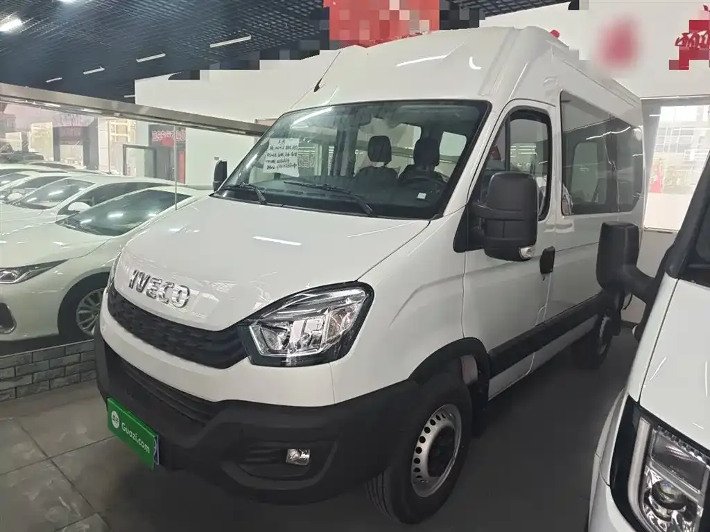 IVECO Ousheng 2024 из CN, фото 10