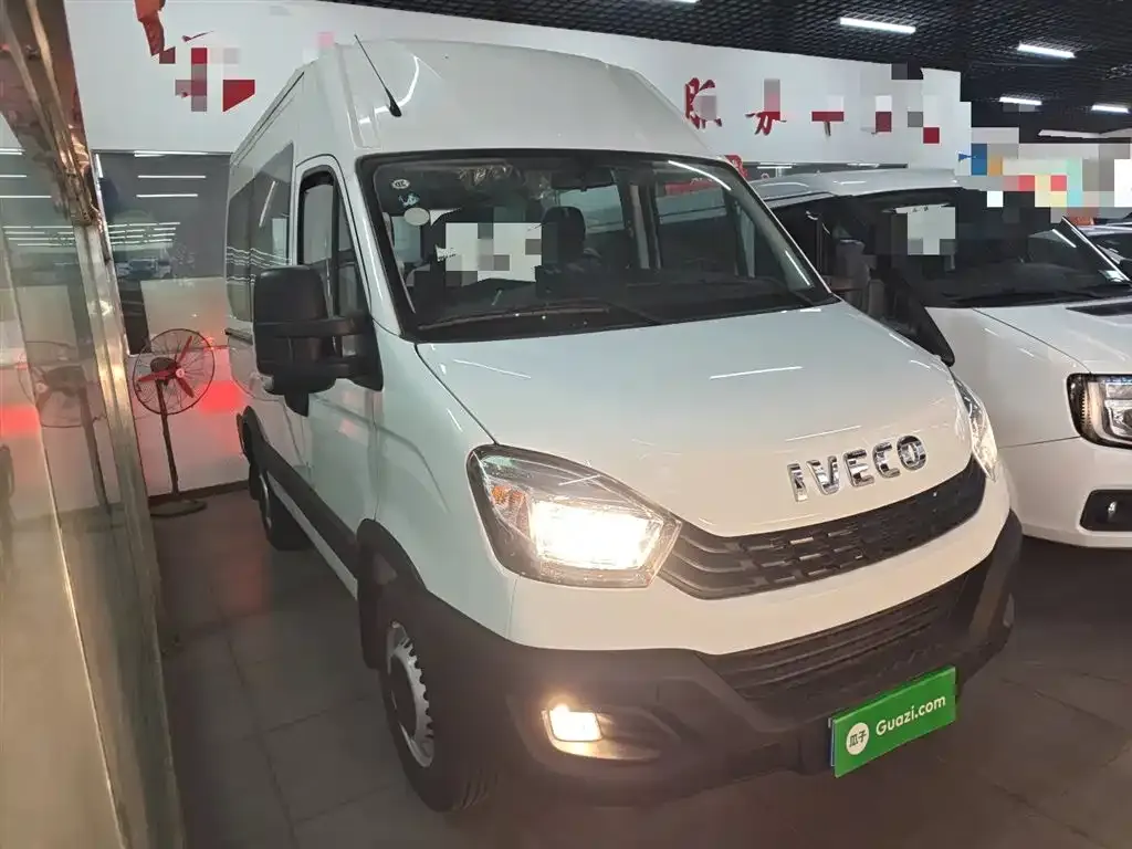 IVECO Ousheng 2024 из CN, фото 4