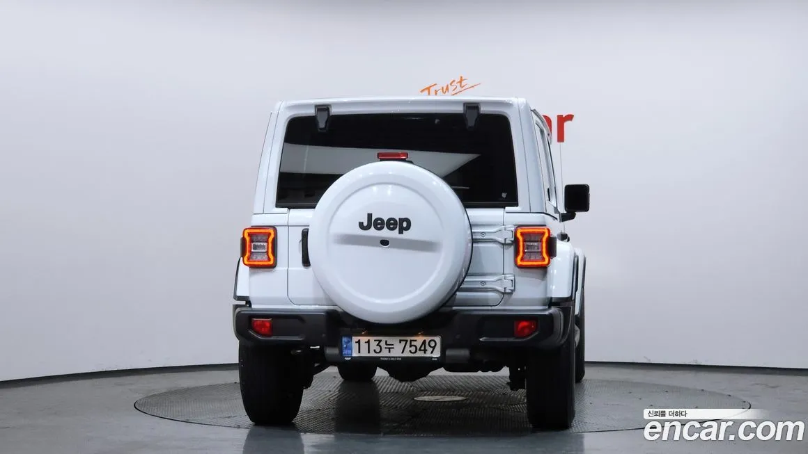 Jeep Wrangler 2022 из KR, фото 4