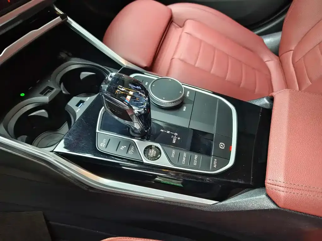 BMW 3 Series 2021 из CN, фото 5