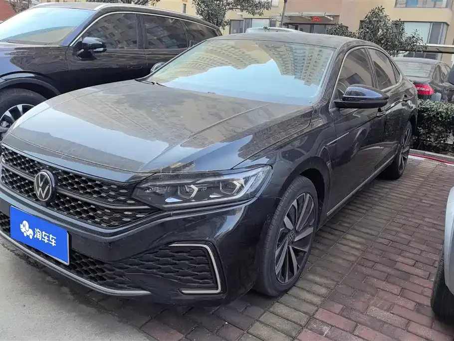 Volkswagen Passat 2022 из CN, фото 1