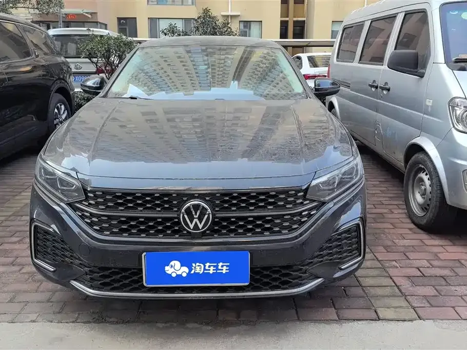 Volkswagen Passat 2022 из CN, фото 3