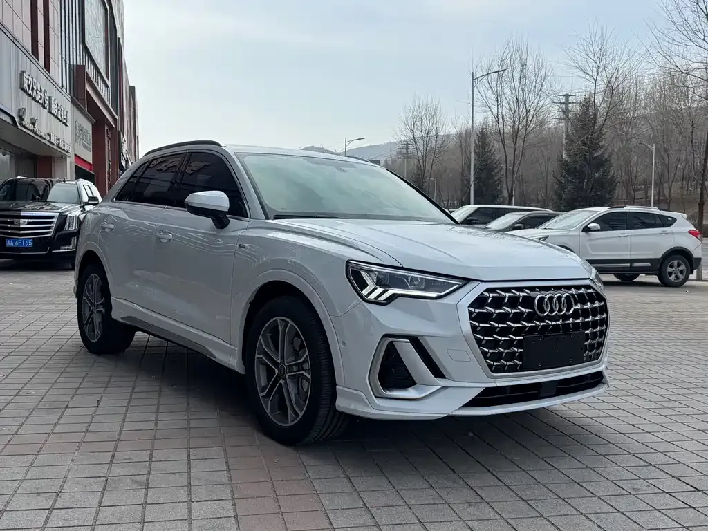 Audi Q3 2025 из CN, фото 8