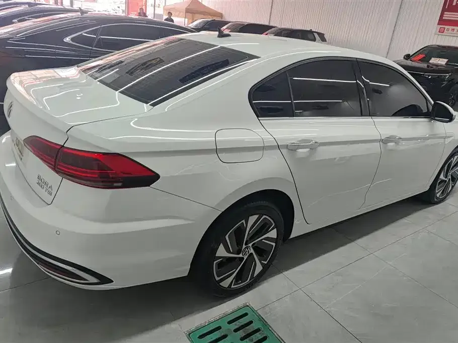 Volkswagen Bora 2023 из CN, фото 6