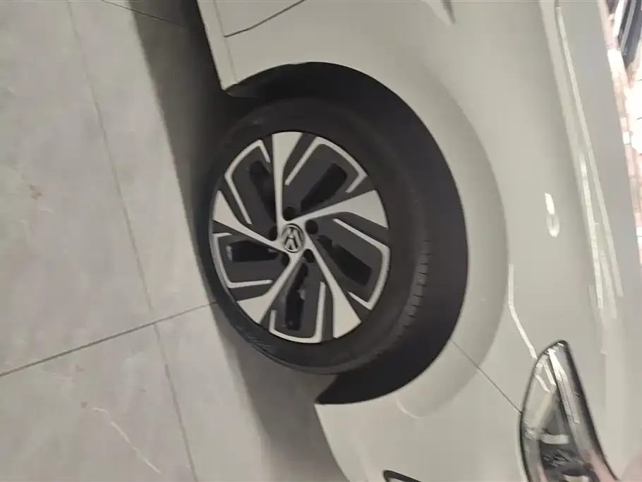 Volkswagen Bora 2023 из CN, фото 4