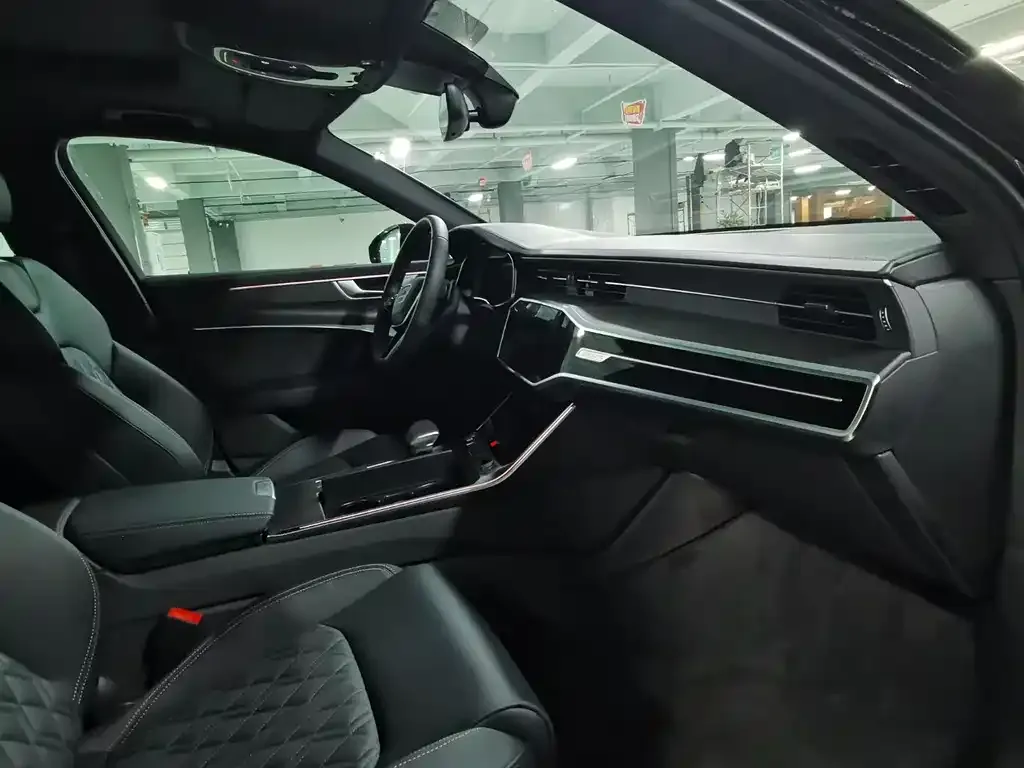 Audi A6L 2026 из CN, фото 2