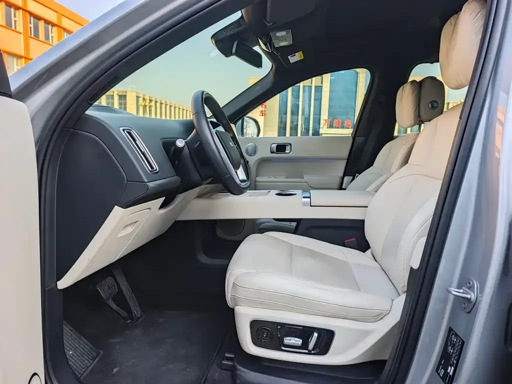 Li Auto L9 2022 из CN, фото 6