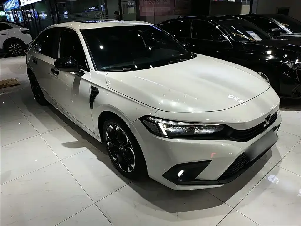Honda Civic — фото 7