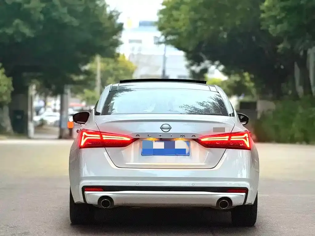 Nissan Teana 2023 из CN, фото 5