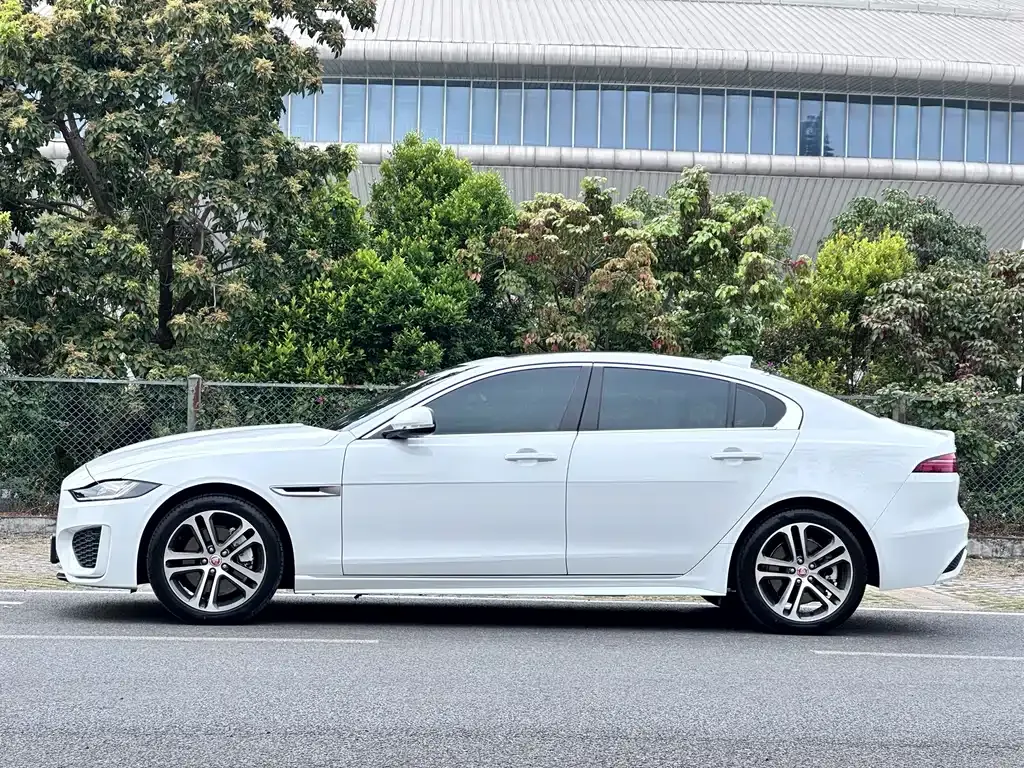 Jaguar XEL 2024 из CN, фото 8