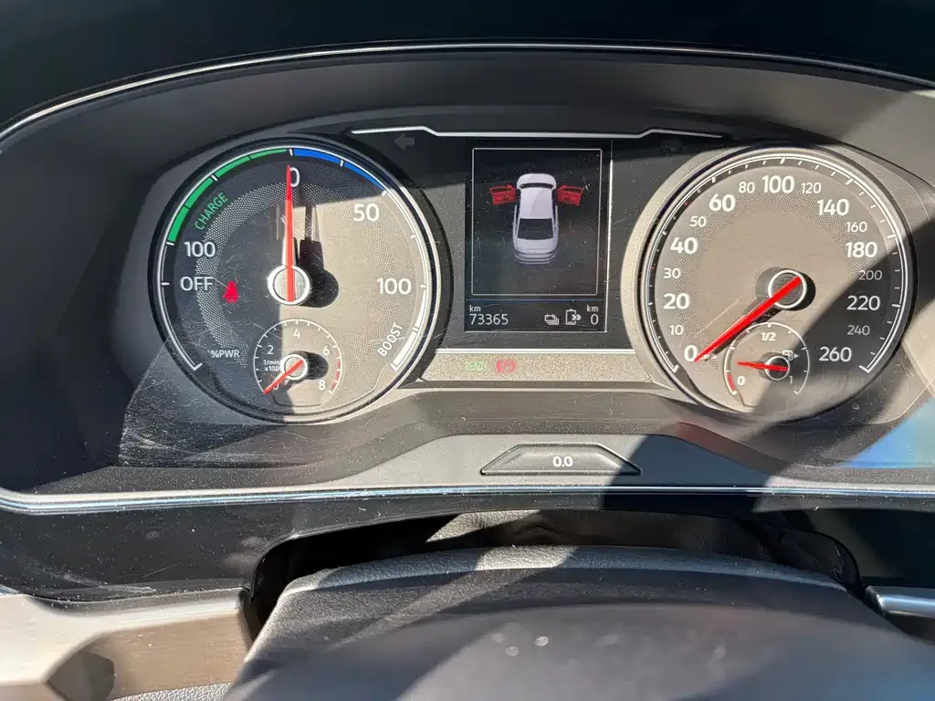 Volkswagen Passat New Energy 2021 из CN, фото 2
