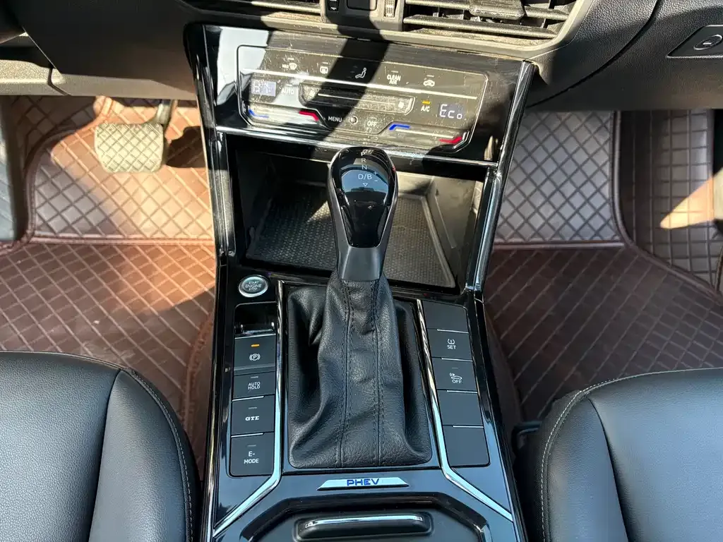 Volkswagen Passat New Energy 2021 из CN, фото 9