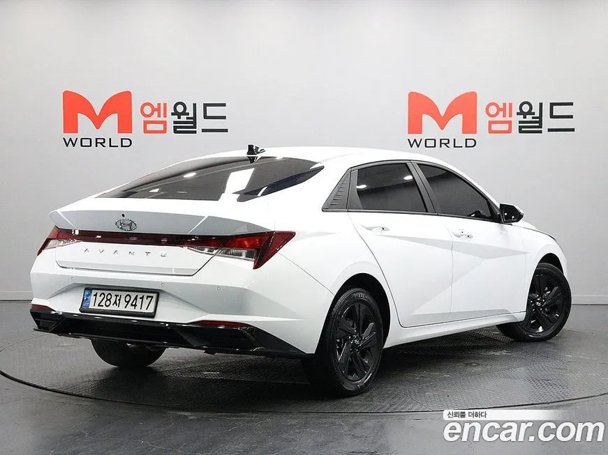 Hyundai AVANTE 2023 из KR, фото 2
