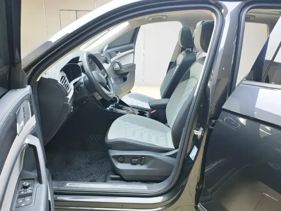 Volkswagen Tayron 2022 из CN, фото 8