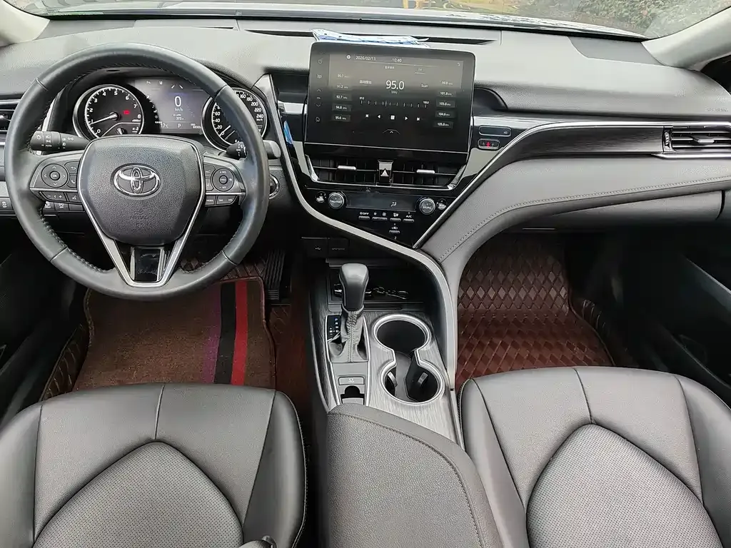 Toyota Camry 2023 из CN, фото 5