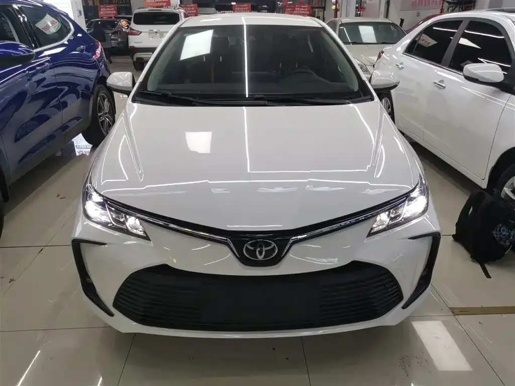 Toyota Corolla 2023 из CN, фото 9