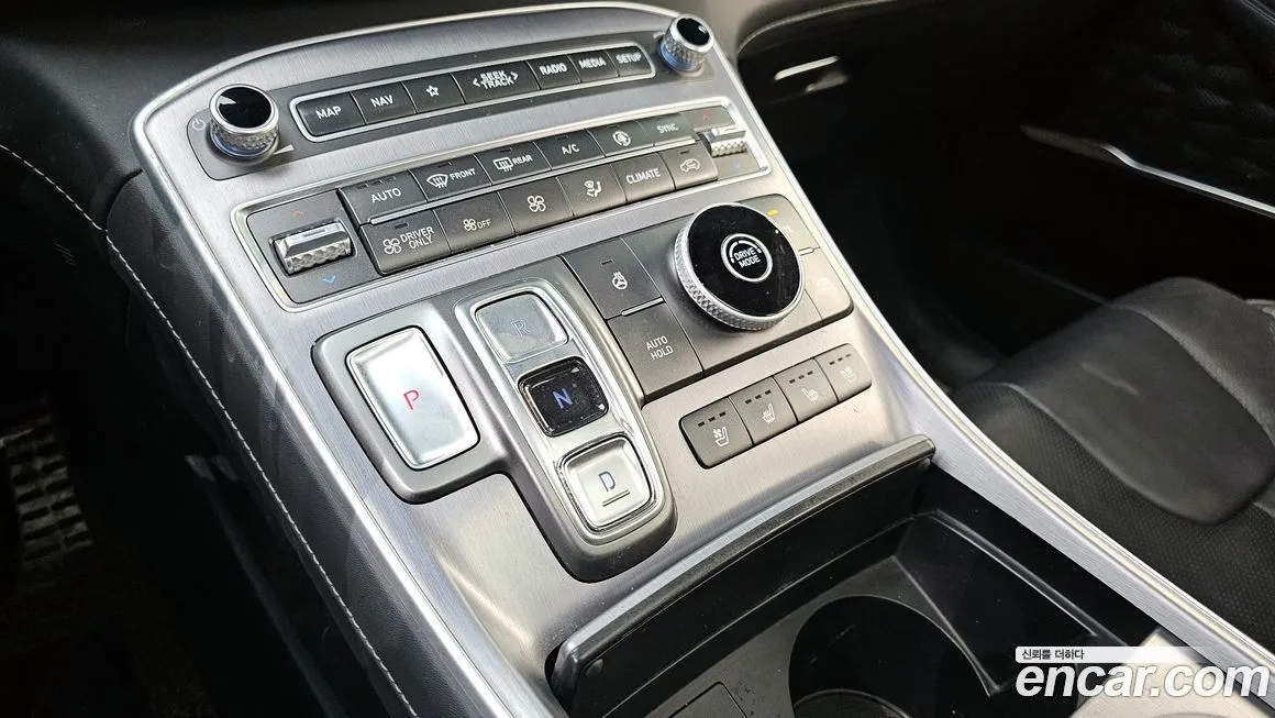 Hyundai Santafe — фото 5