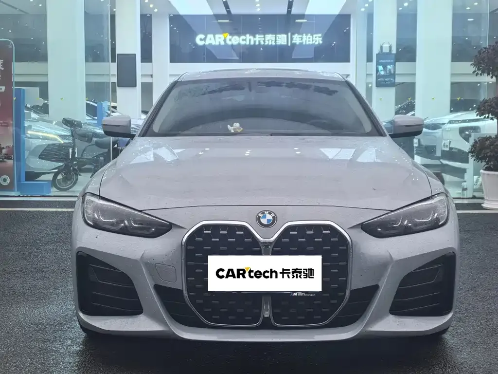 BMW 4 Series 2023 из CN, фото 3